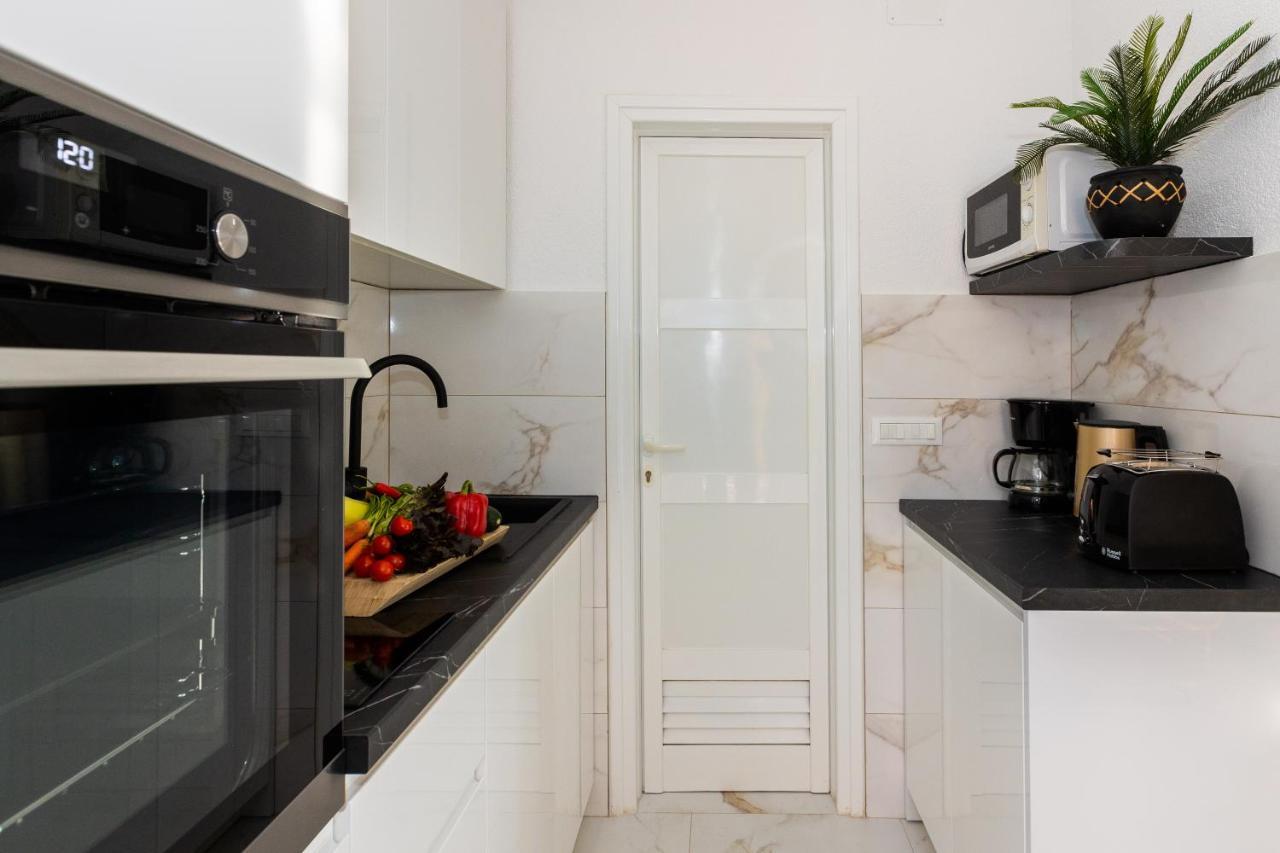 Apartment Rose Pool Comfort Ντουμπρόβνικ Εξωτερικό φωτογραφία