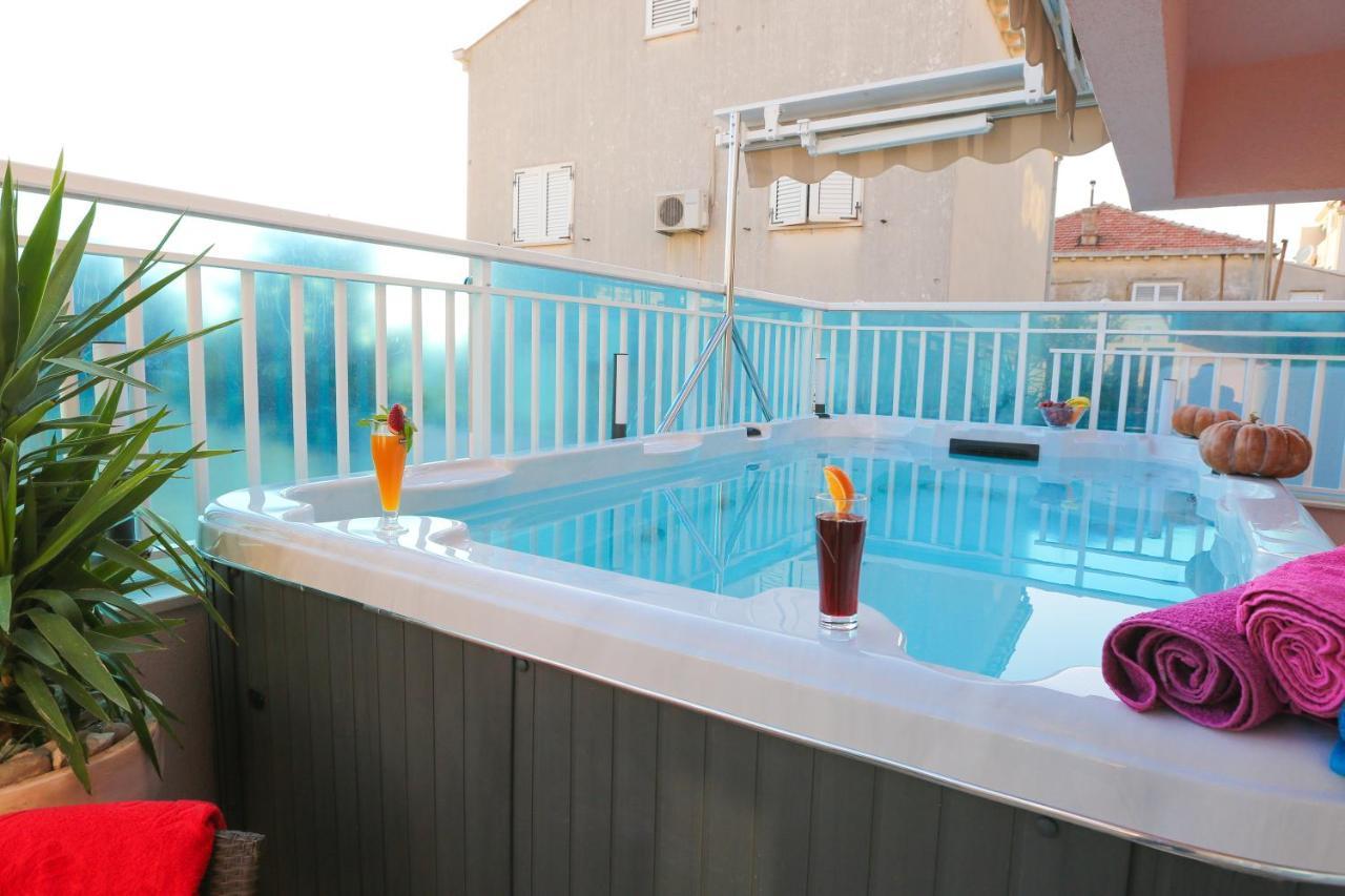 Apartment Rose Pool Comfort Ντουμπρόβνικ Εξωτερικό φωτογραφία